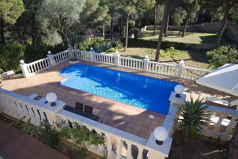 Villa Club Villamar - Colin Lloret de Mar Spain
